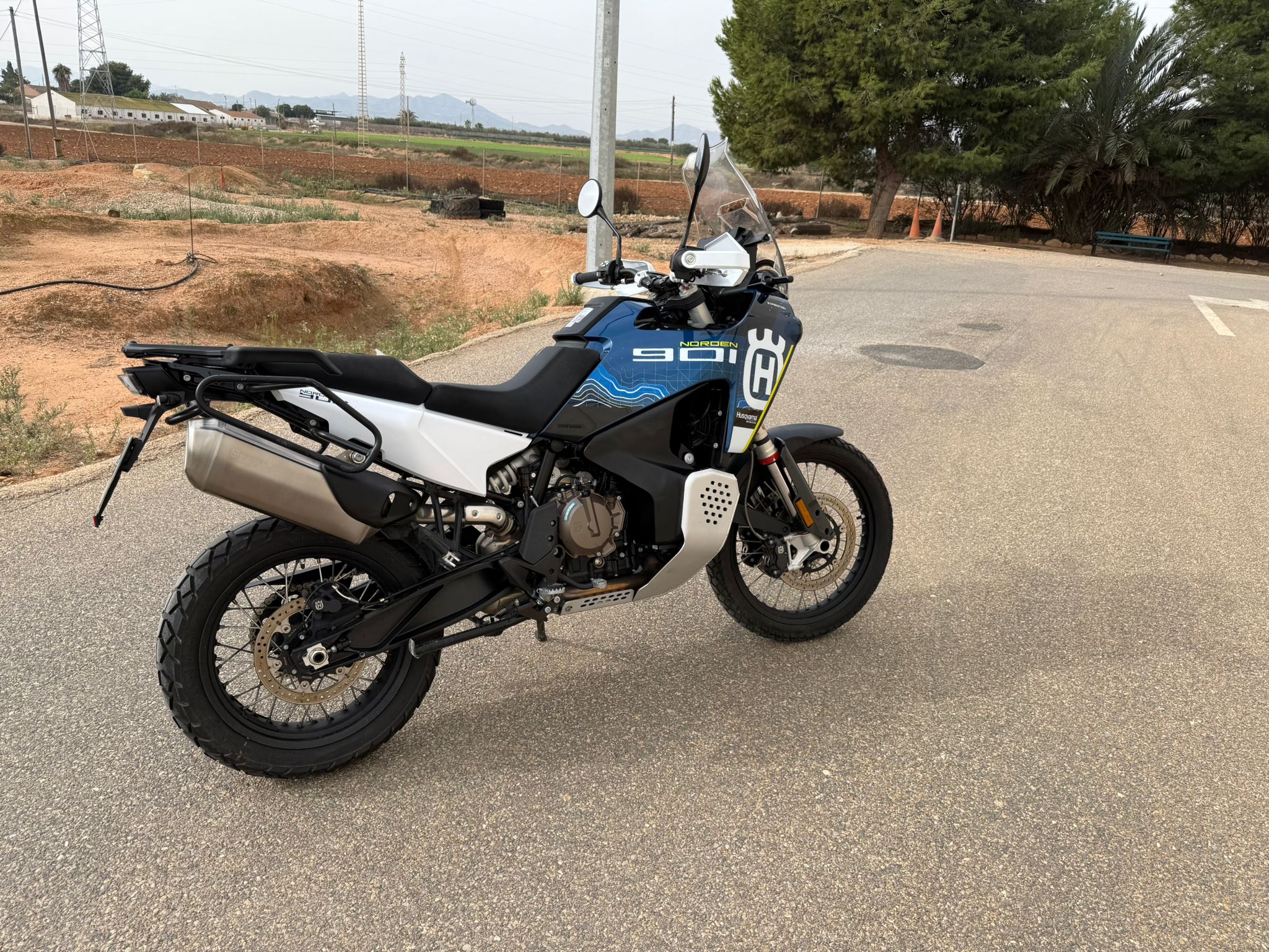HUSQVARNA NORDEN 901 EXPEDITION 2023 - Imagen 4