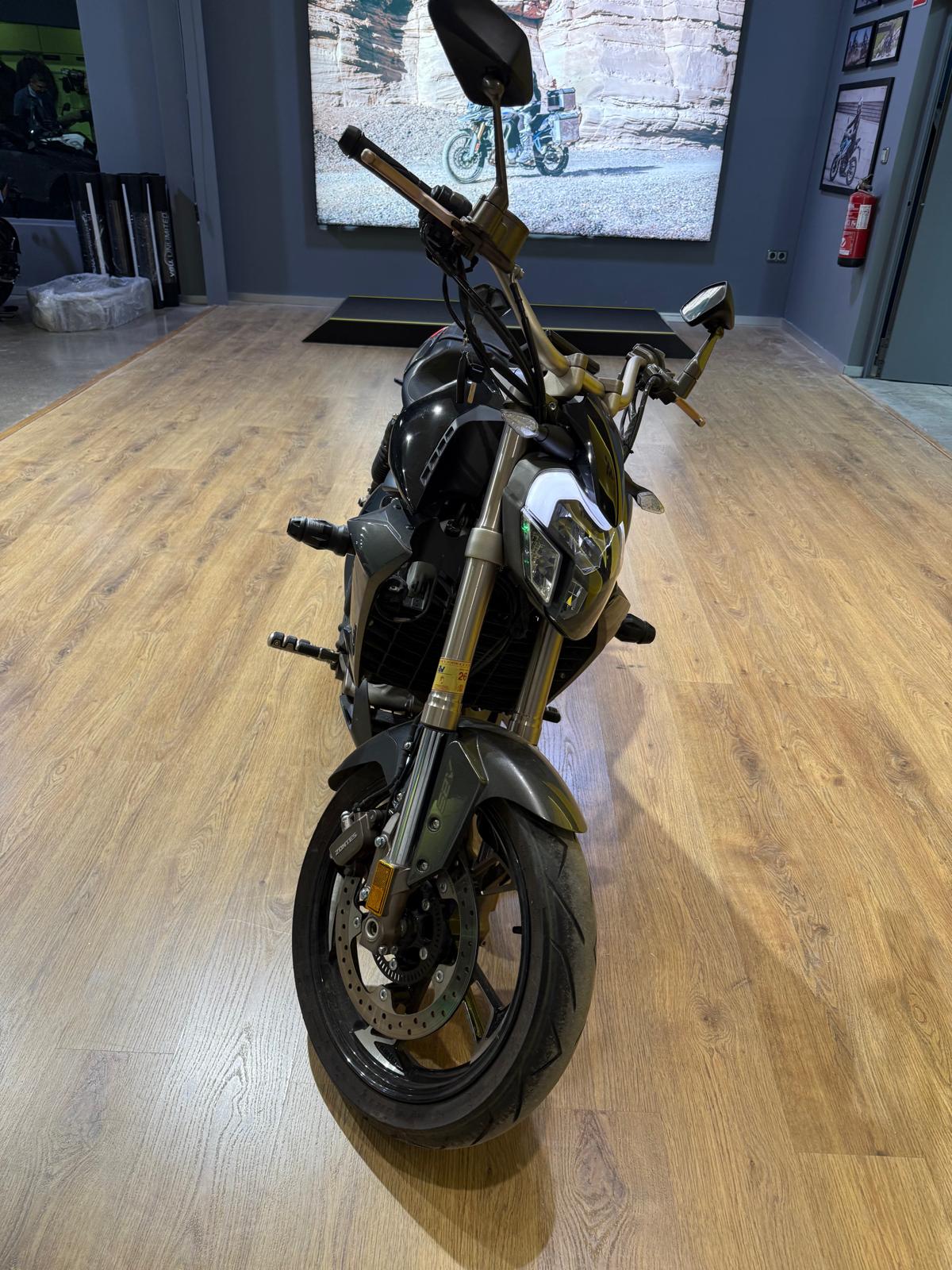 ZONTES V 310 2019 NEGRA - Imagen 3