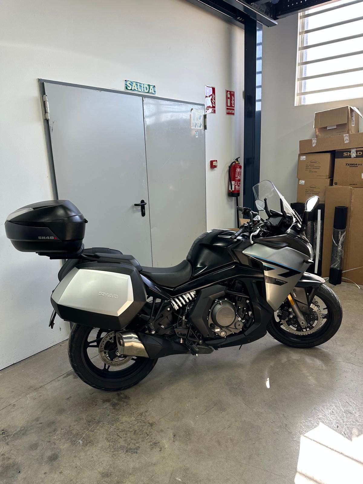 CFMOTO 650 NK ´22 - Imagen 5