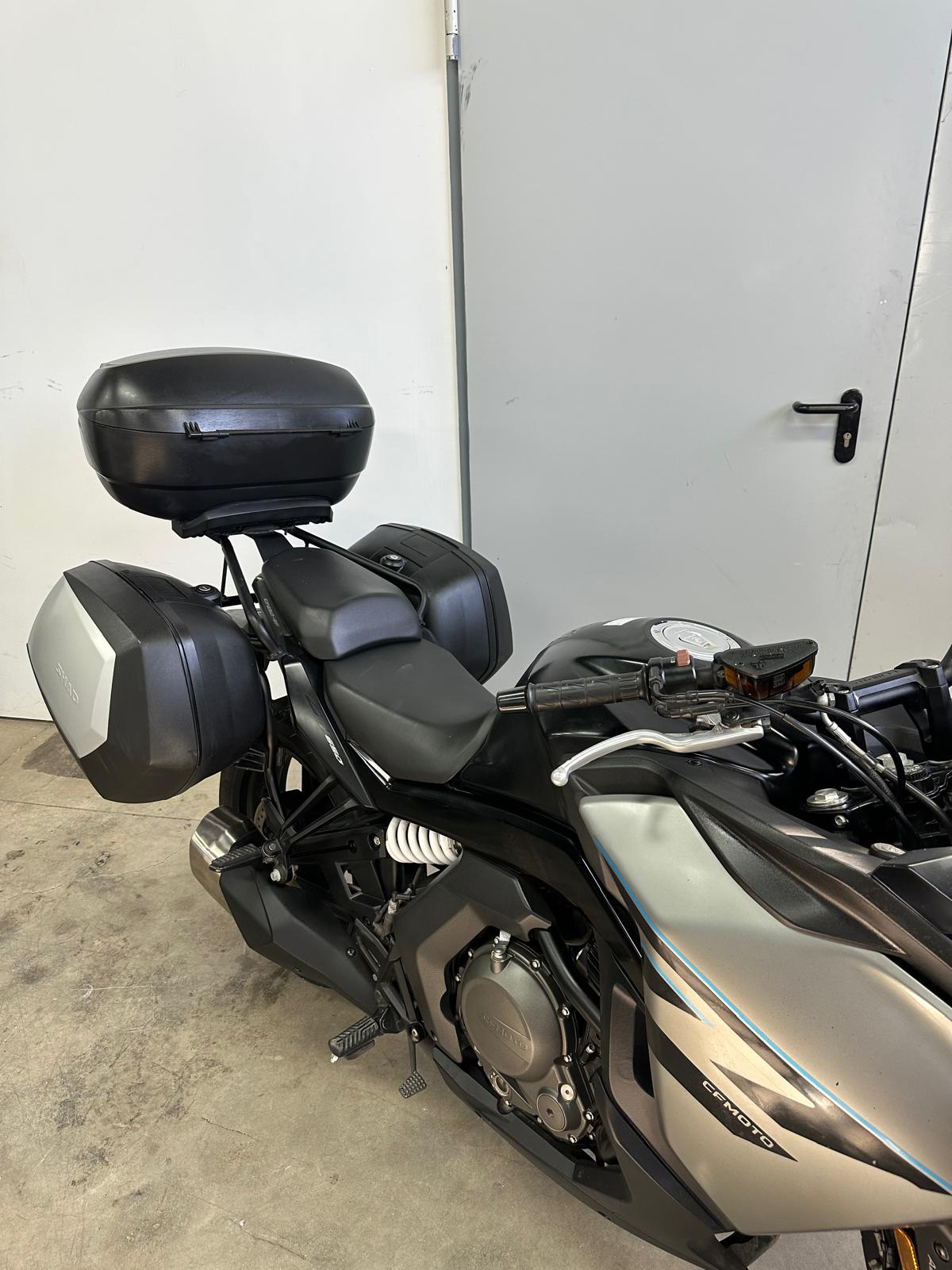 CFMOTO 650 NK ´22 - Imagen 7