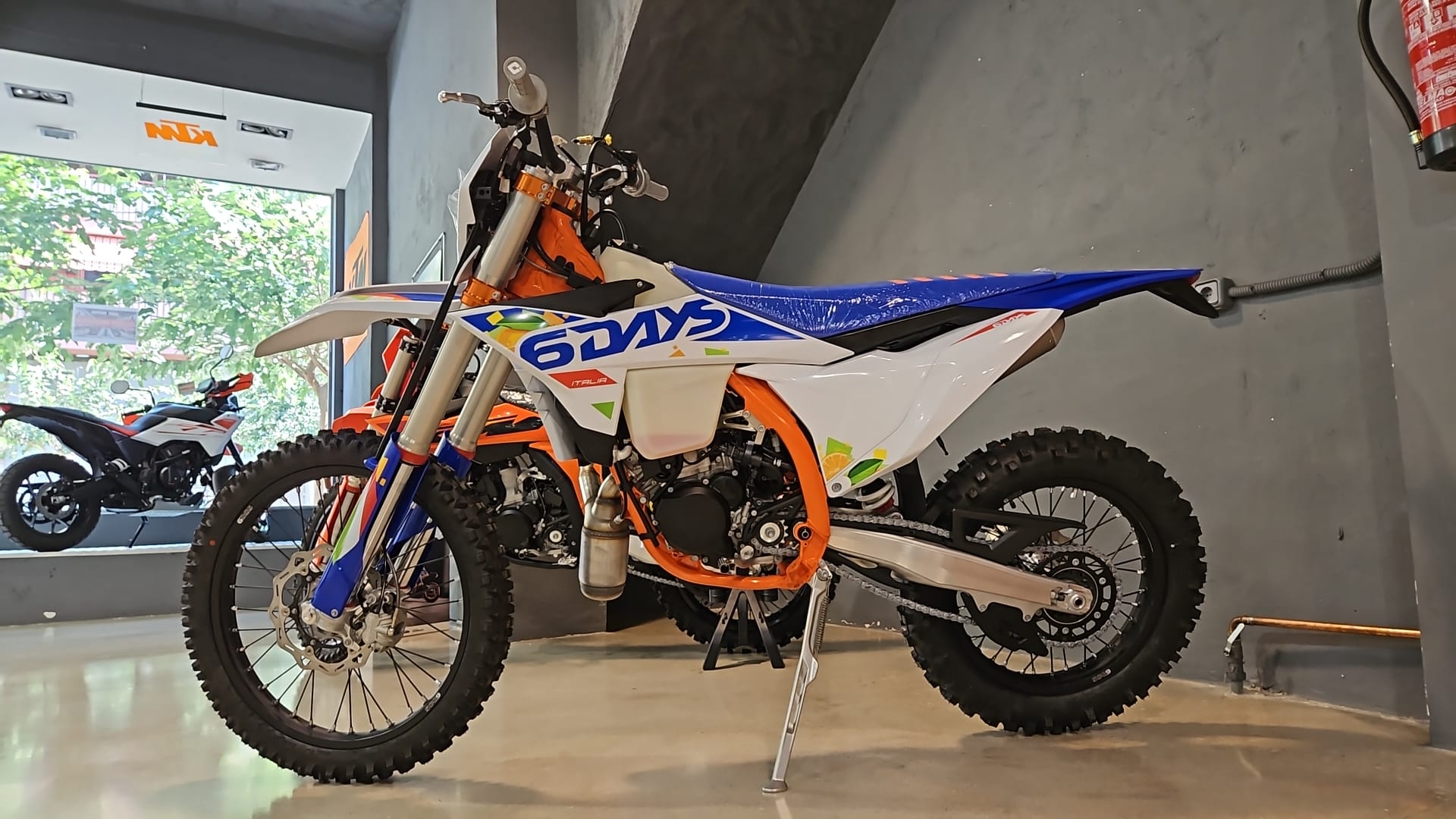 KTM 300 EXC 6DAYS ´26 (NUEVA)