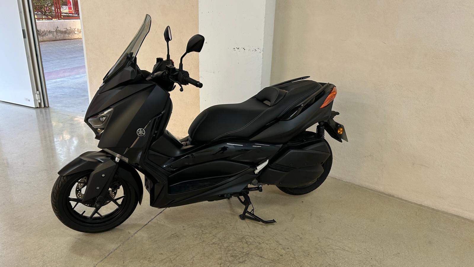 YAMAHA X MAX 300 ´21 - Imagen 11