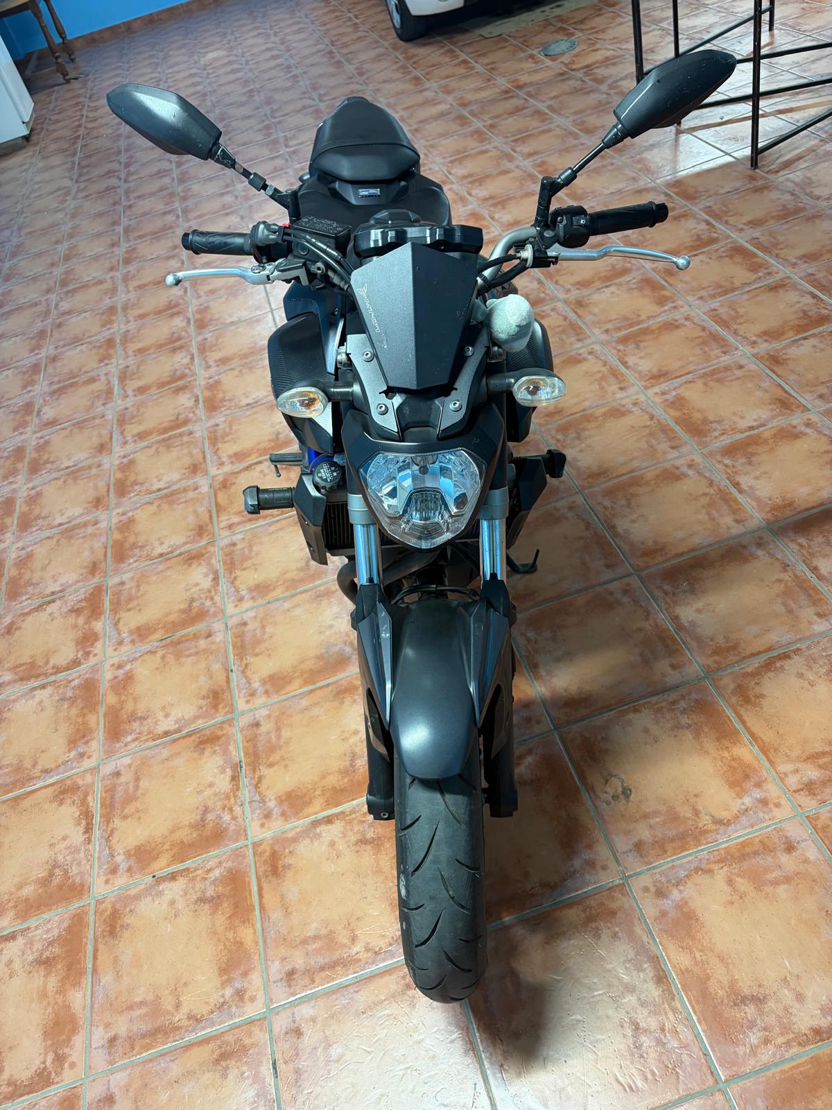 YAMAHA MT07 ´15 - Imagen 5