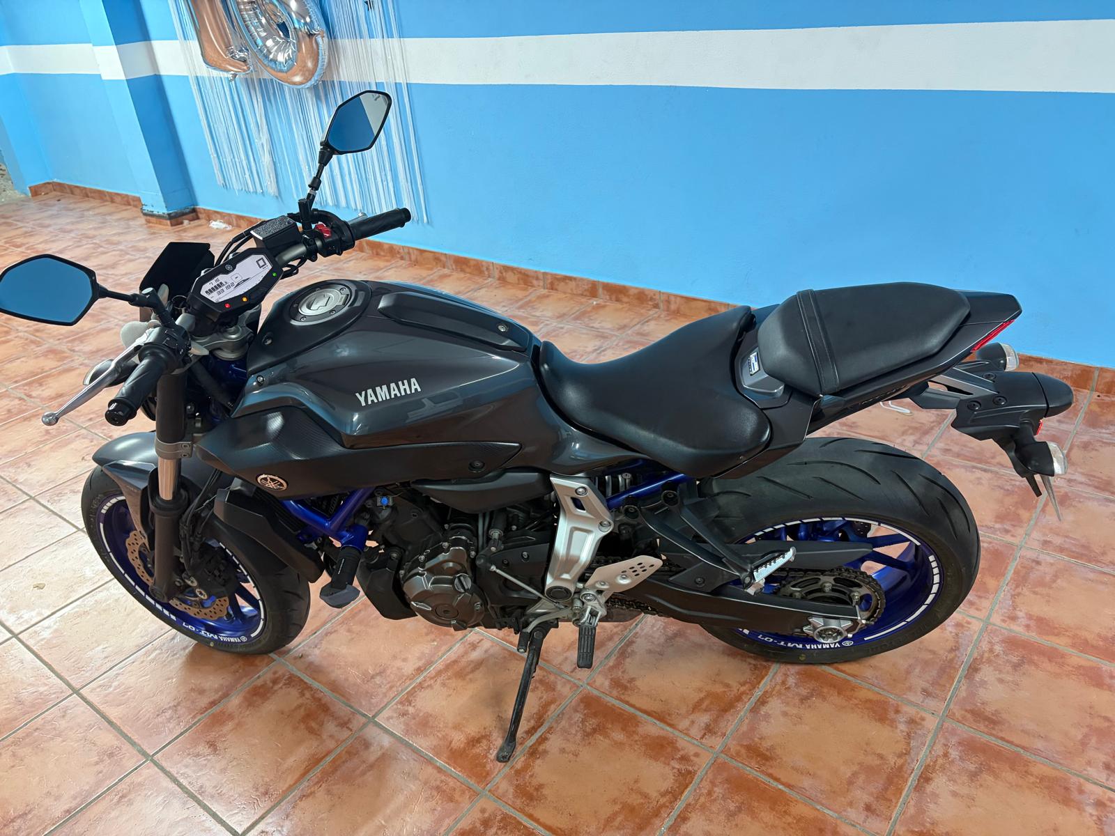 YAMAHA MT07 ´15 - Imagen 3