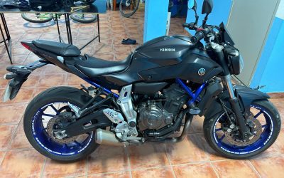 YAMAHA MT07 ´15